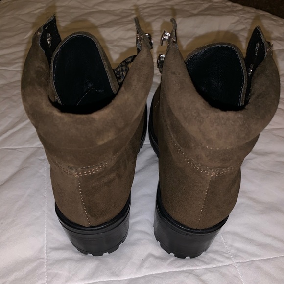 Women’s Boots - Picture 4 of 5